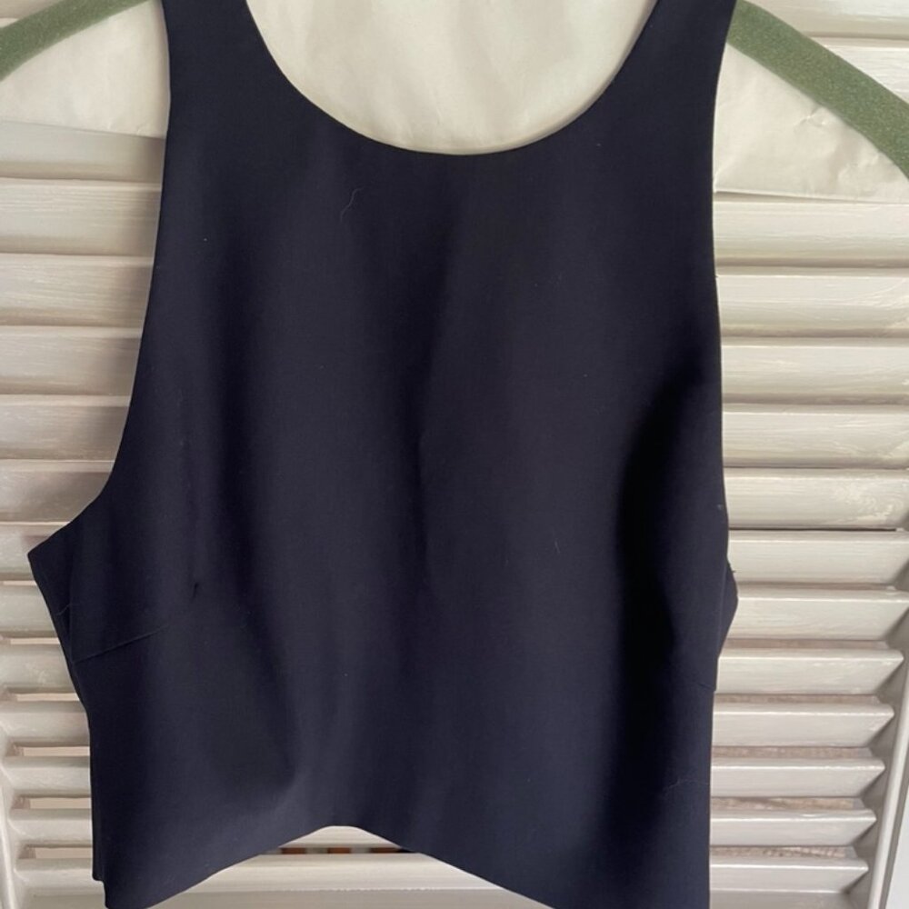 Elizabeth and James Navy Crop Top XS